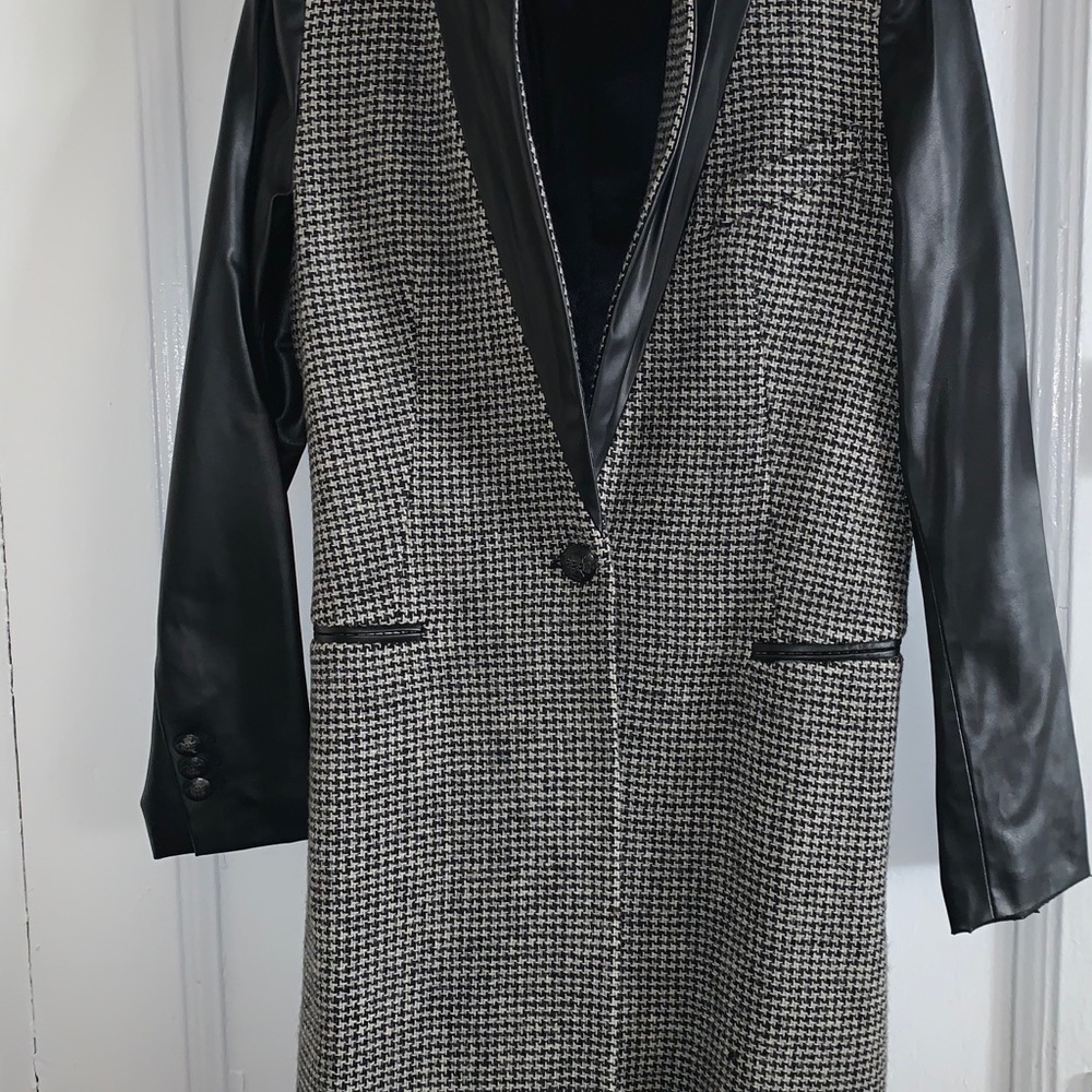 Zara Coat - Picture 3 of 8